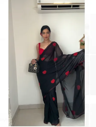 1 Min Ready to Wear Heart Design Stitched Saree