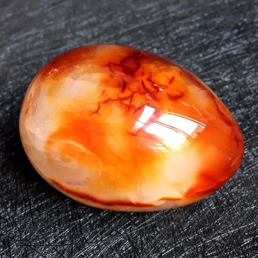 100% Natural Red Agate Crystal Egg Stone