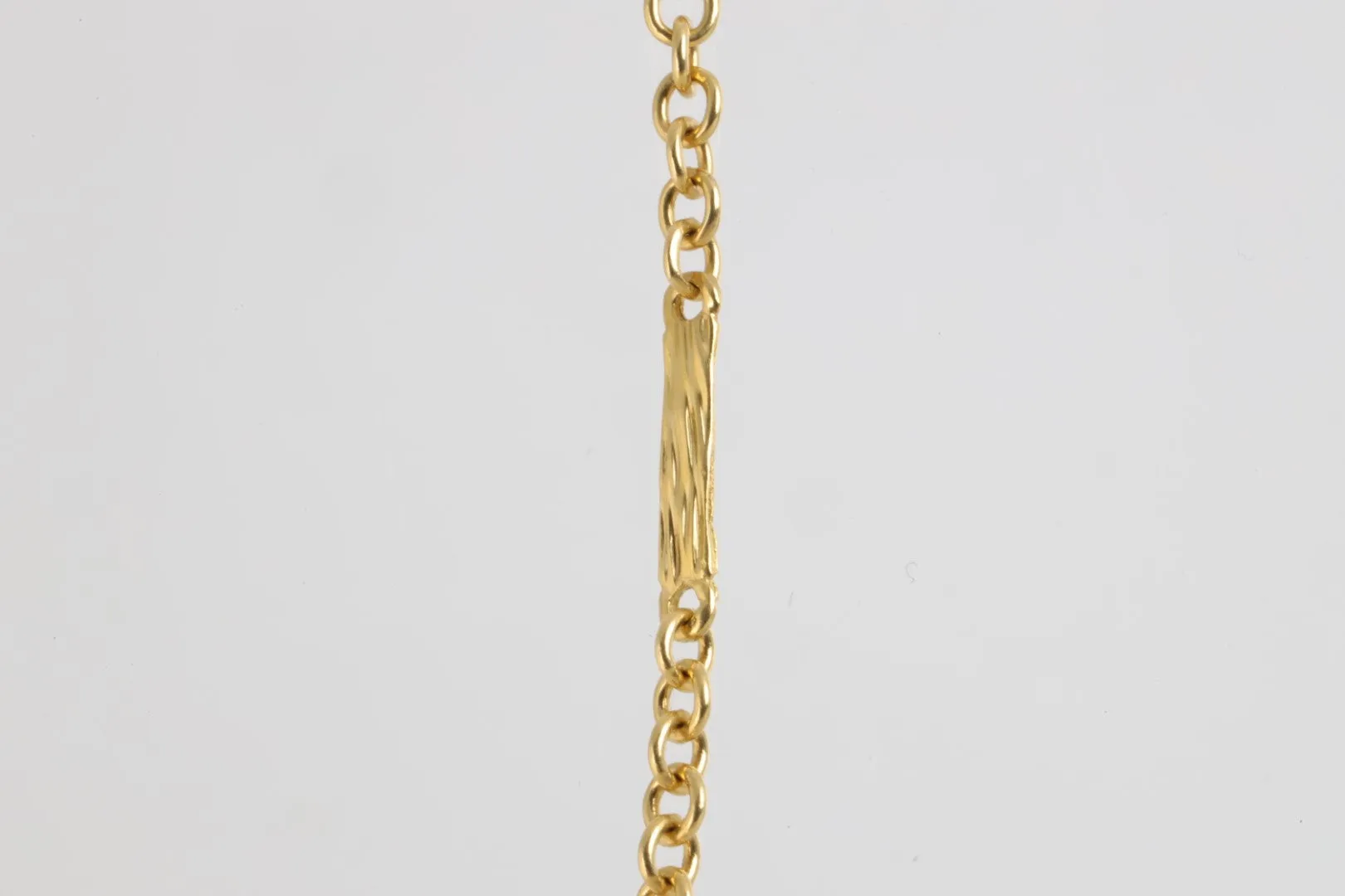 18" Roberto Coin 18k Yellow Gold Station Necklace (12.45g.)