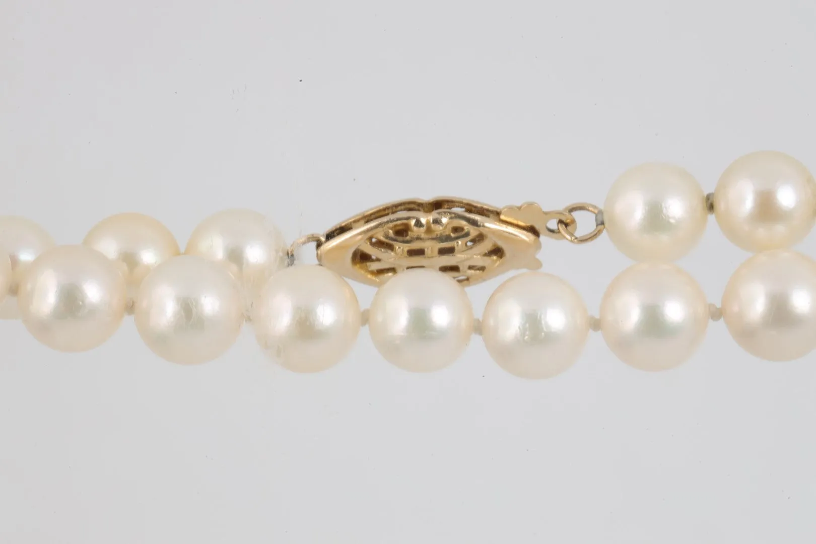 44.5" 14K Yellow Gold Pearl Necklace (66.75g.)