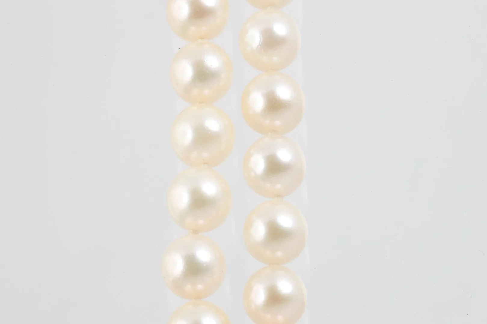 44.5" 14K Yellow Gold Pearl Necklace (66.75g.)