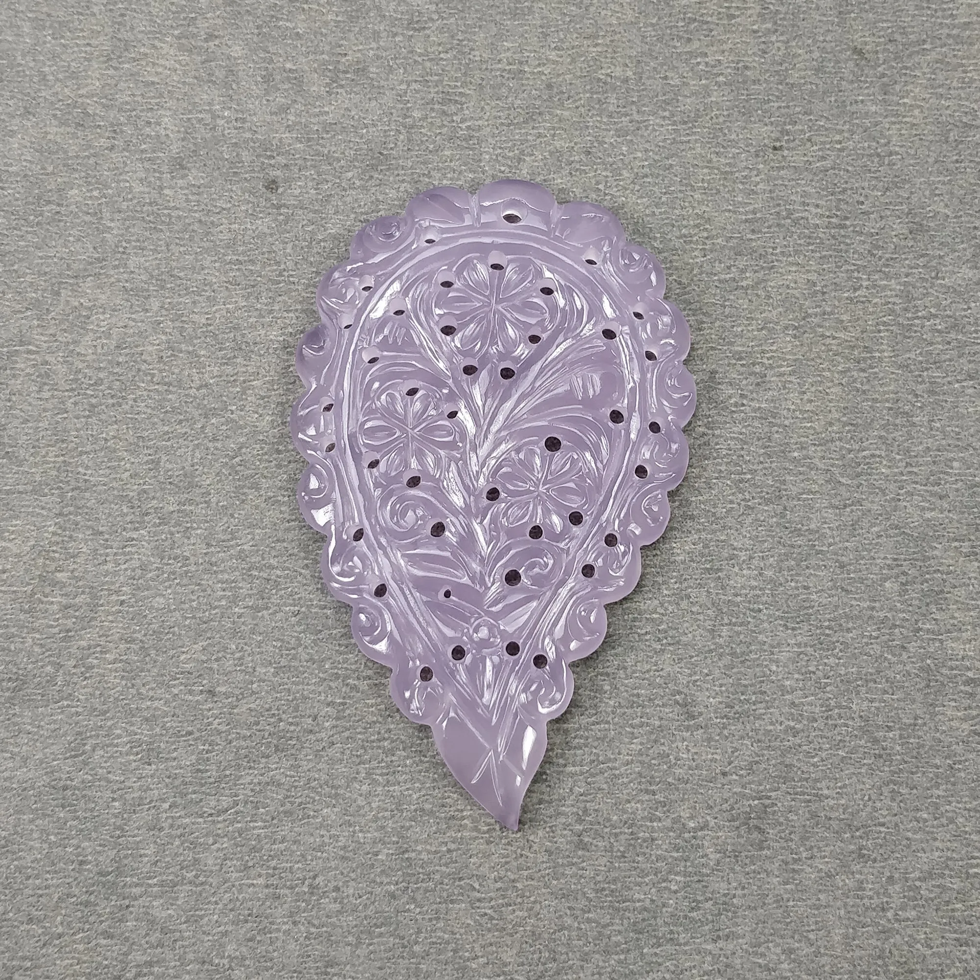 Chalcedony (See Video) Gemstone Carving : 56.10cts Natural Untreated Purple Chalcedony One Side Hand Carved Indian Leaf 57.5*35.5mm