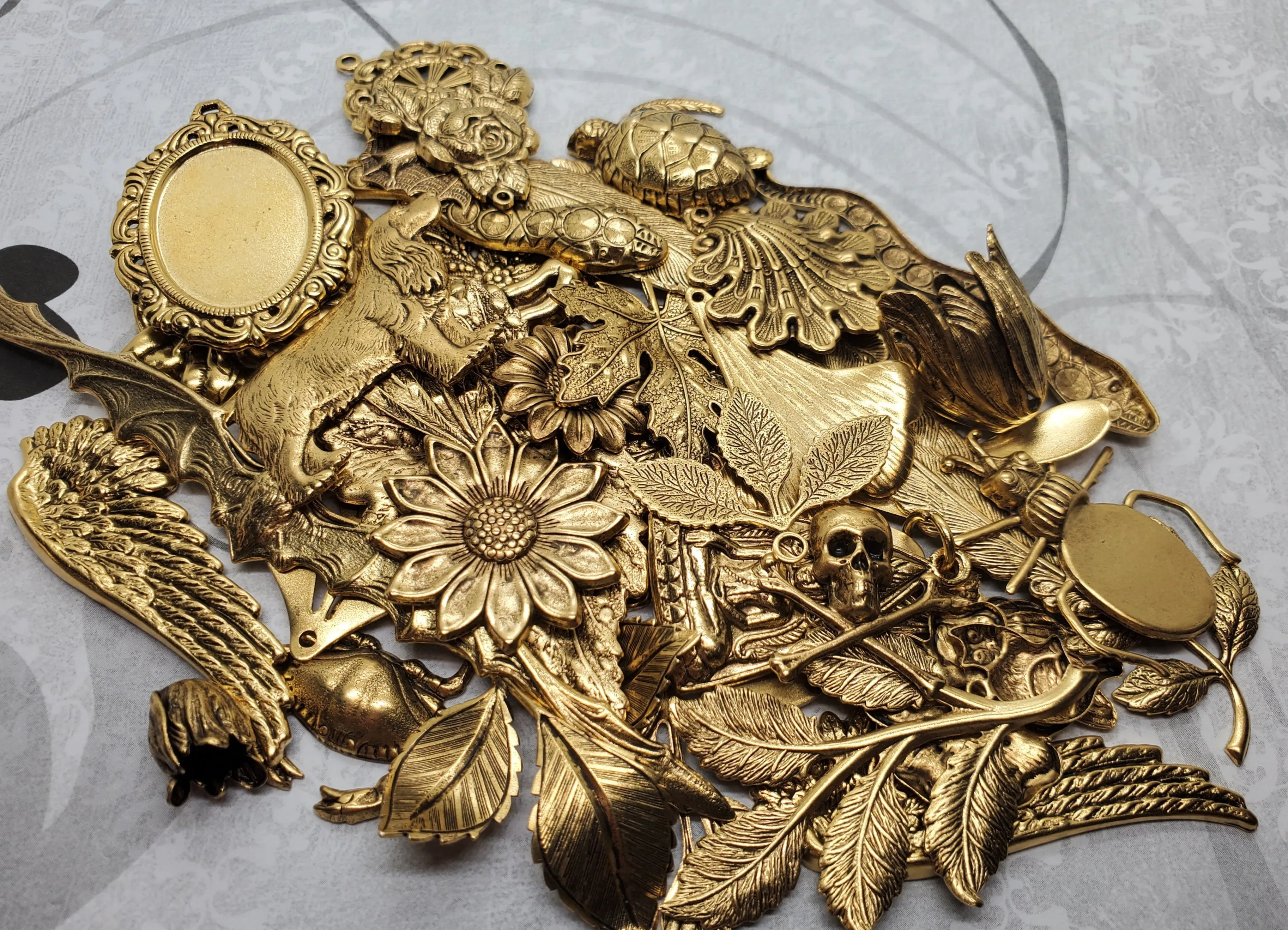 Great Value - Bulk 1/4 Pound Of Matte Gold Ox Stampings And Charms - ML01