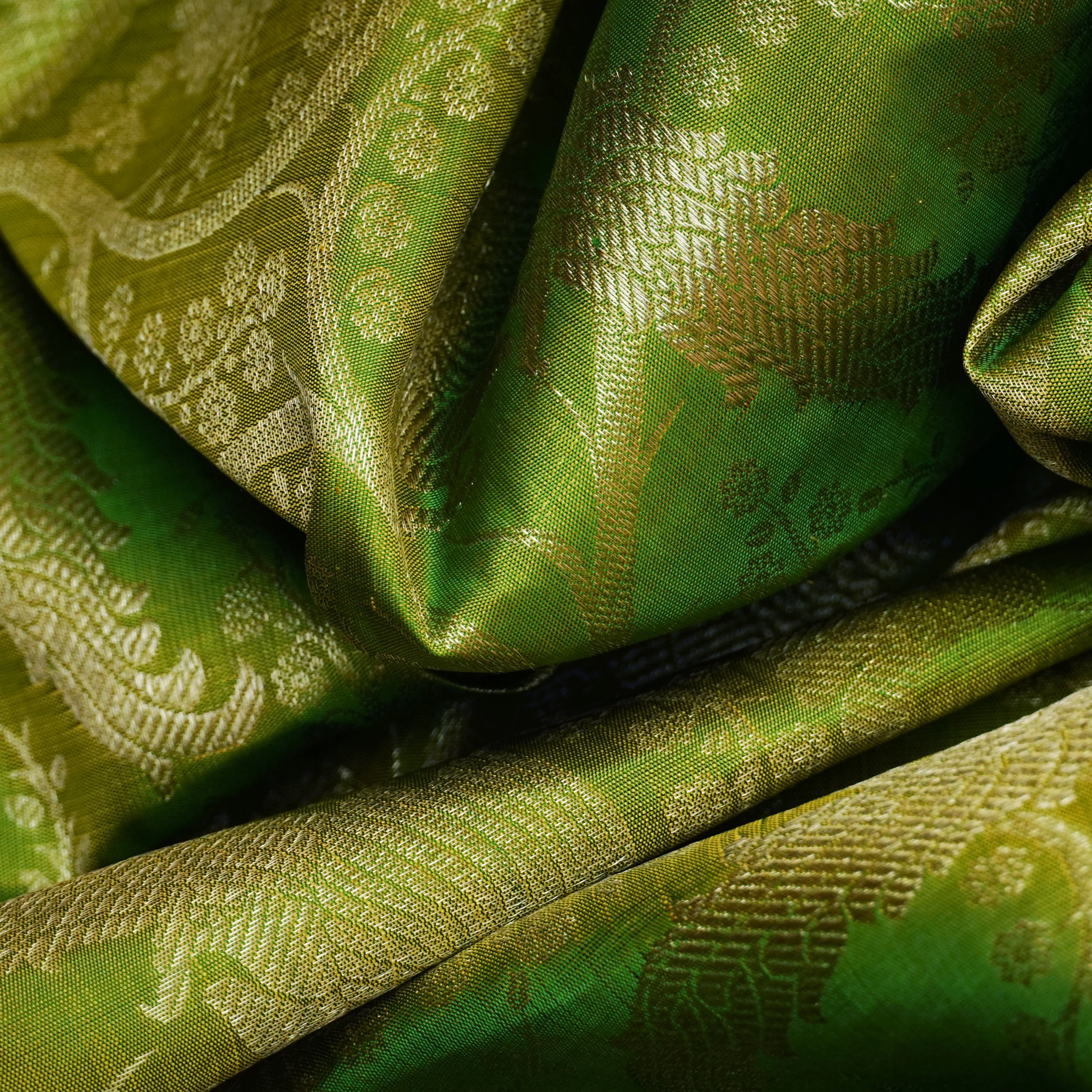 Handwoven Green with Blue Kanjivaram Silk Saree - 1903T004217DSC