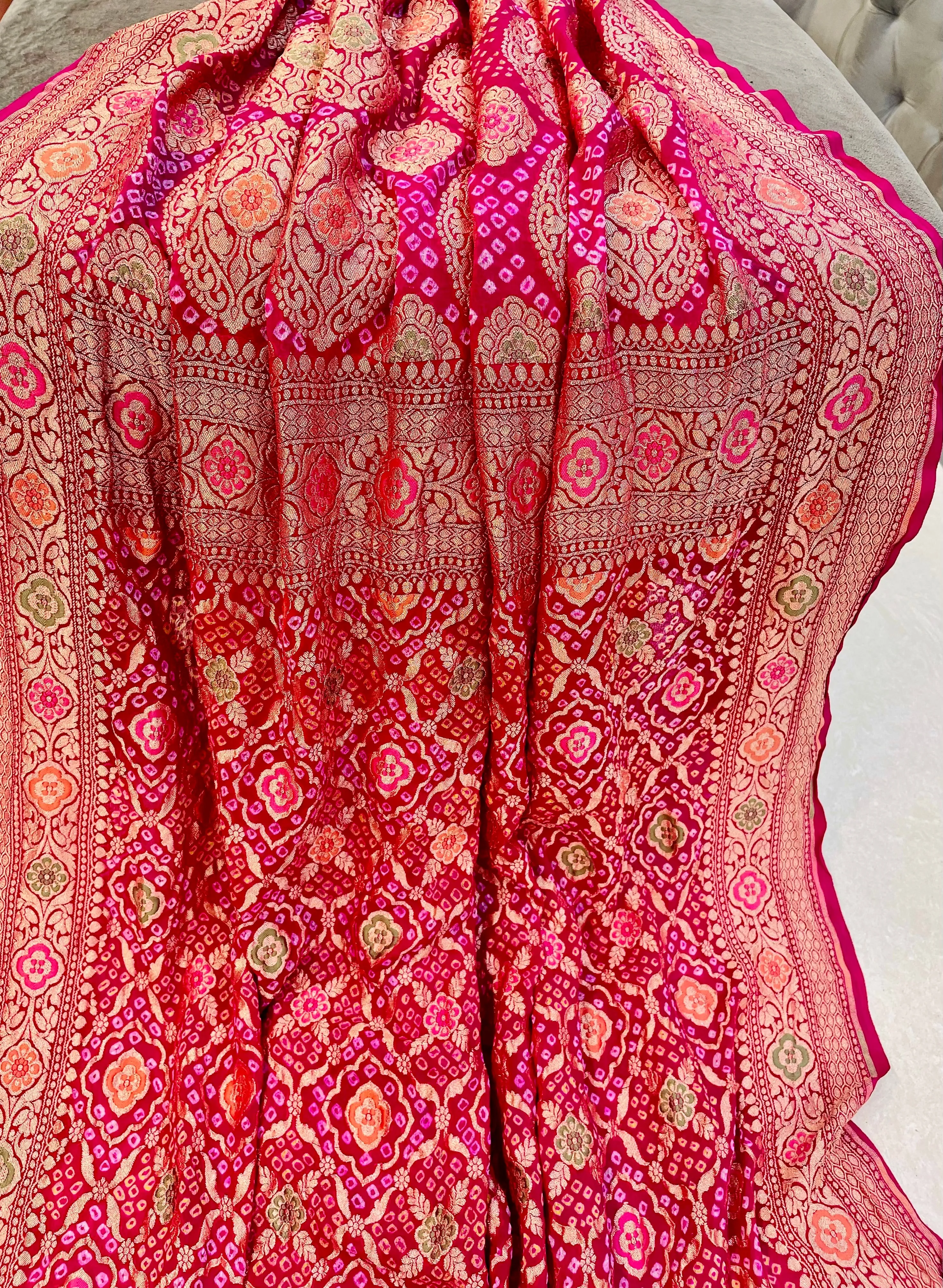 Handwoven Pure Bandhani Banarasi Pink Saree Blouse