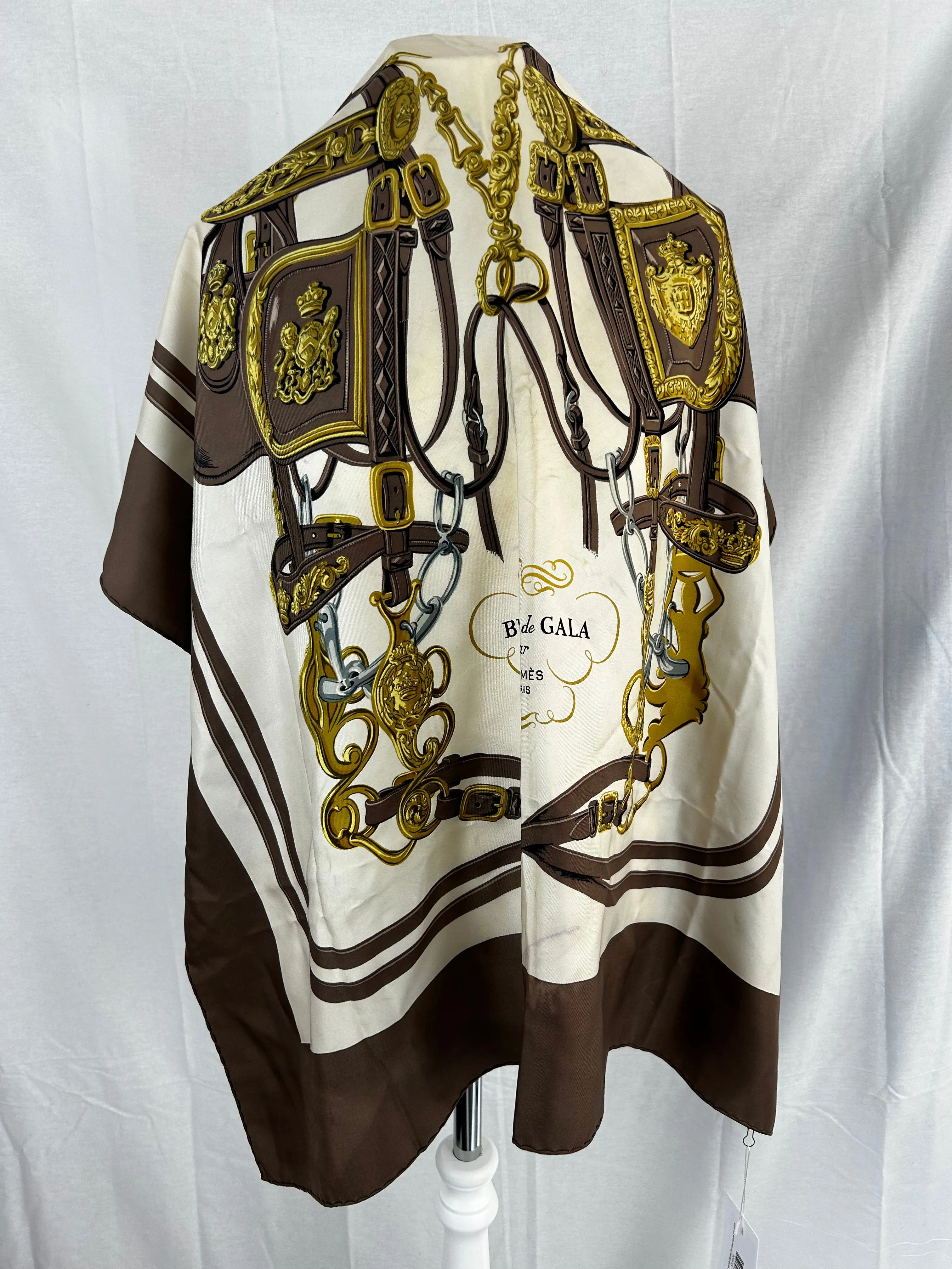 Hermes Cocoa & Vanilla Brides De Gala Large Silk Scarf