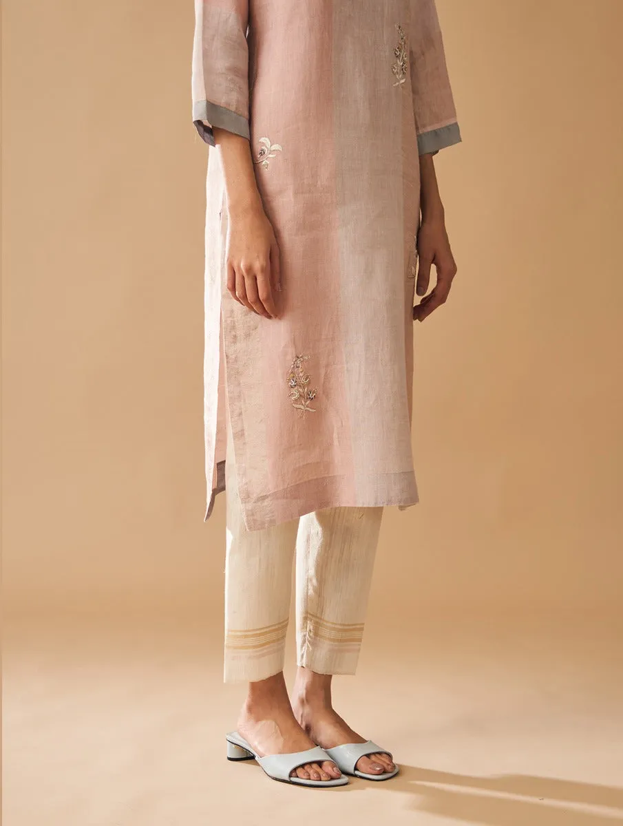 Mehsa Embroidered Kurta