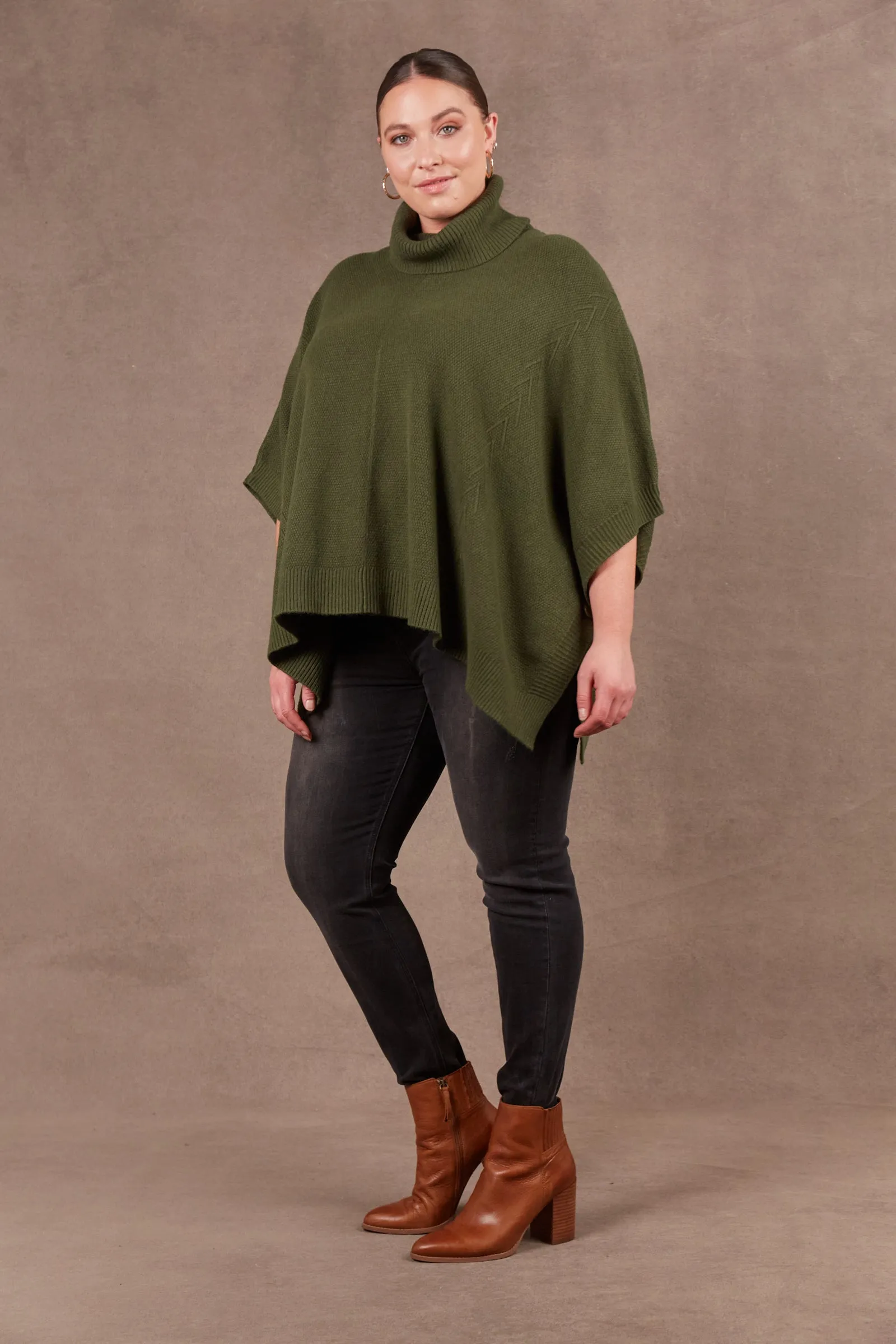 Nawi Poncho - Olive