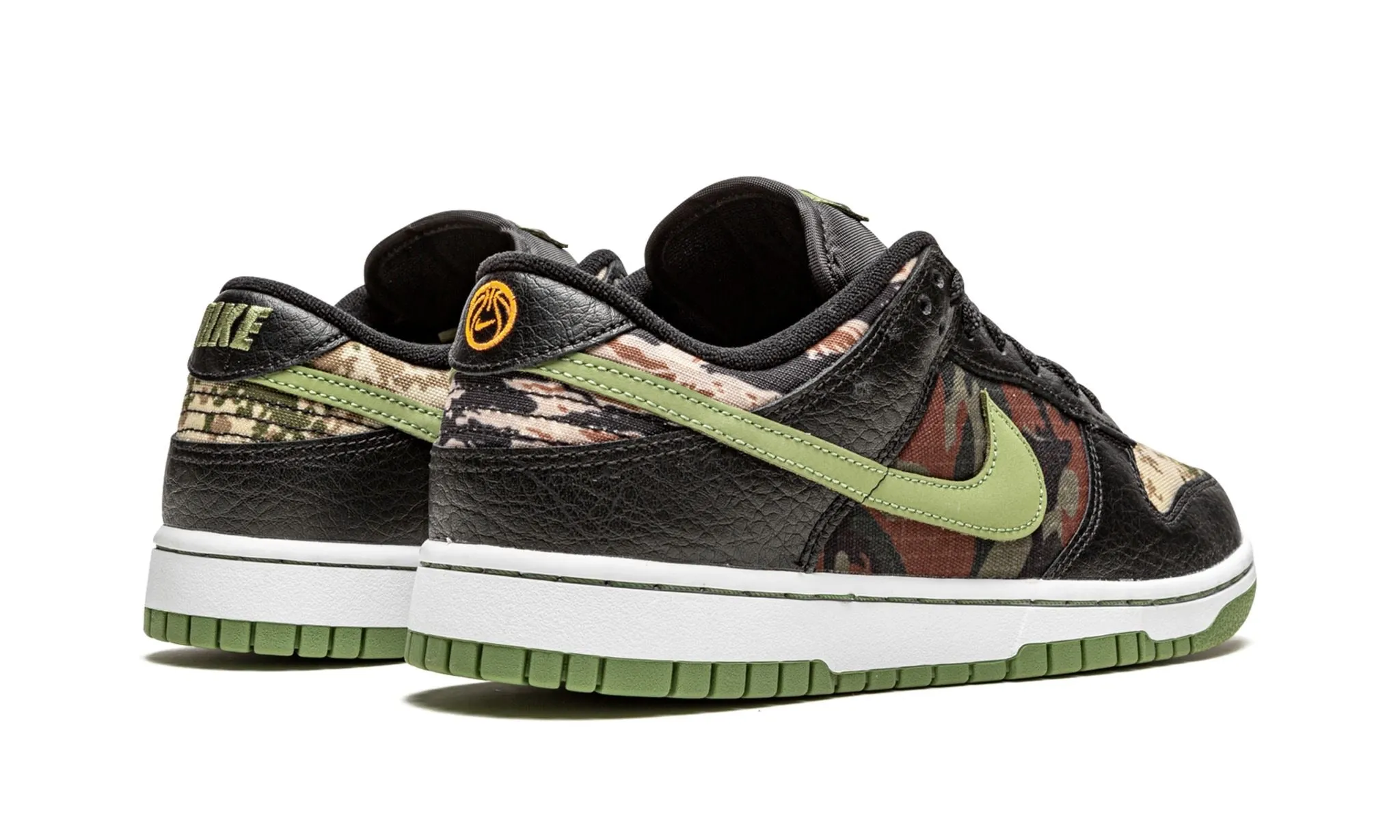 NIKE DUNK LOW CRAZY CAMO