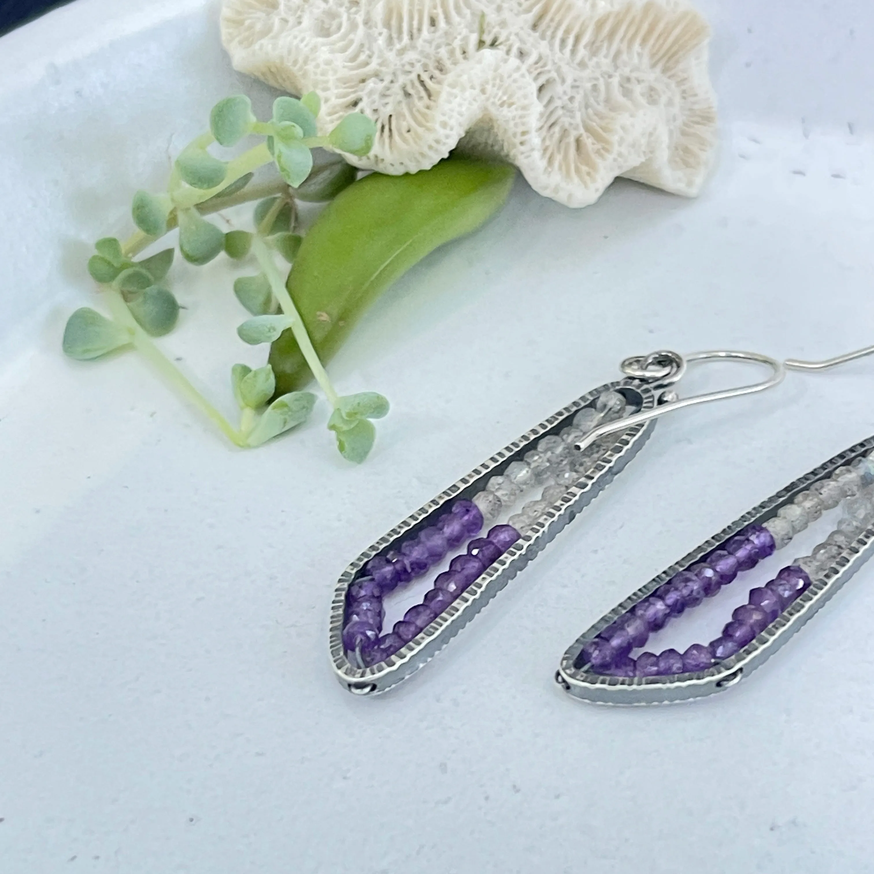 "Geode" Earrings in Amethyst and Labradorite