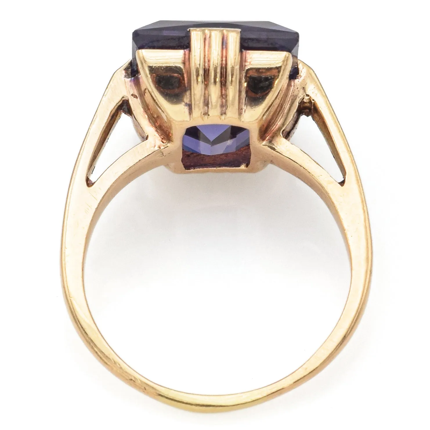 Vintage 10K Yellow Gold 8.13 Ct Blue Purple Sapphire Cocktail Ring