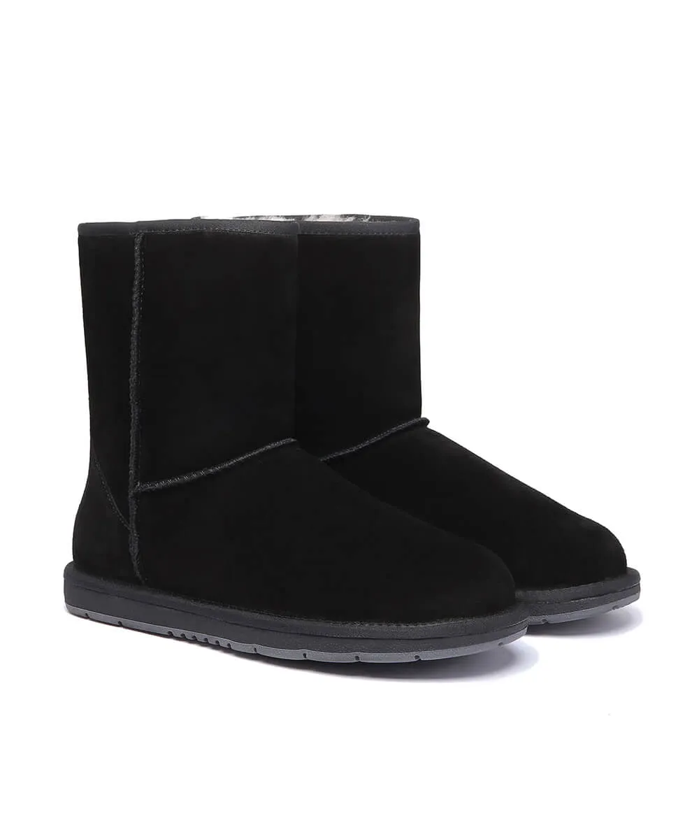 Women's UGG Classic Short